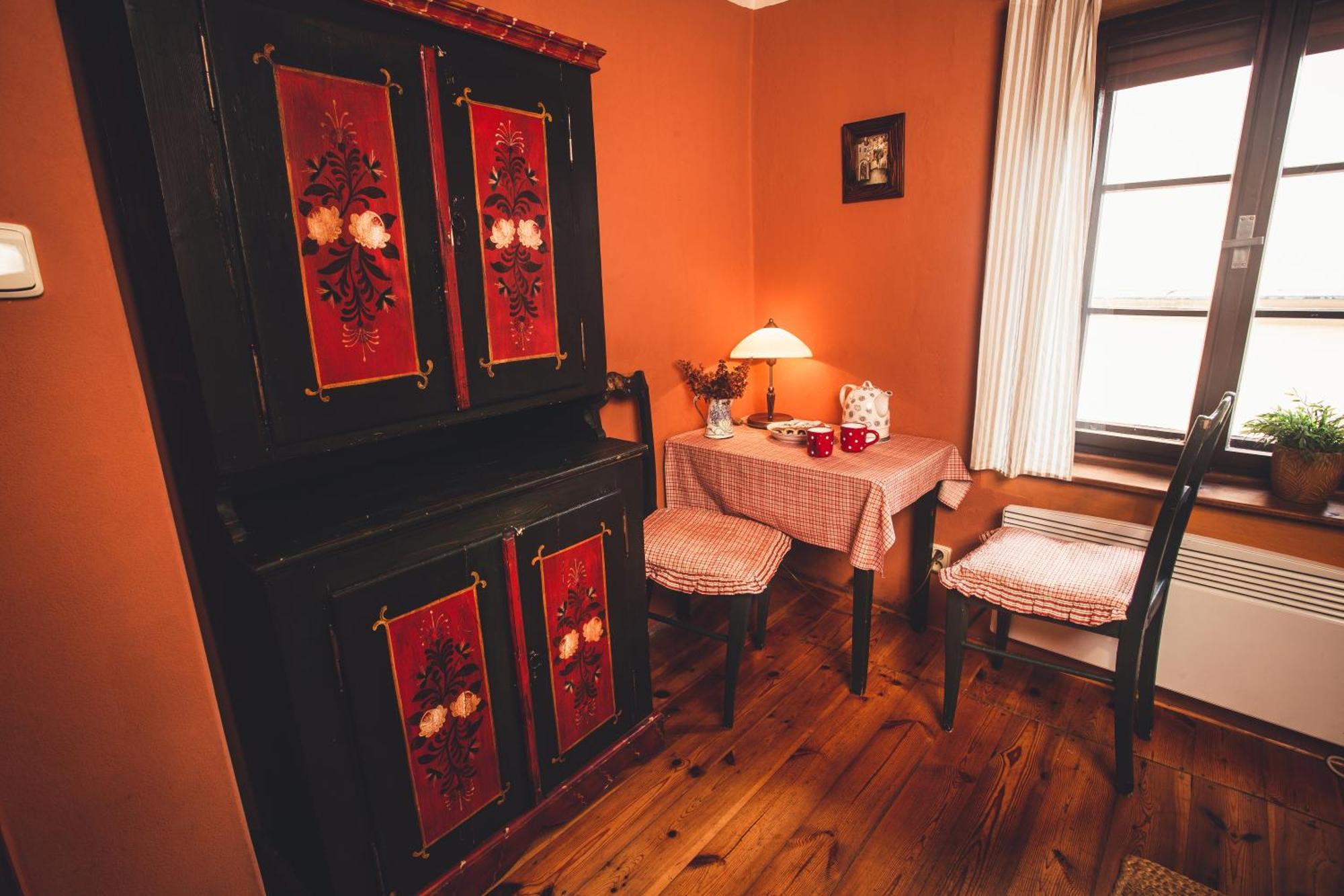 Pension Cert a Kaca Cesky Krumlov Ruang foto